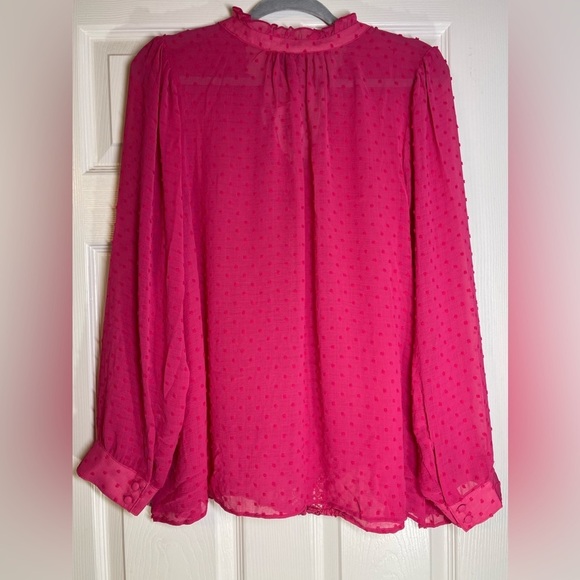 NWT Torrid Women’s Plus Size Chiffon Dot Blouse, Size 2X, Pink - Picture 5 of 7